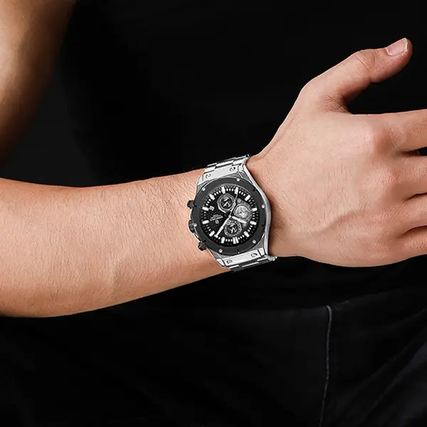 Naviforce NF8026 Luxury Stainless Steel Quartz Analog Men's Watch – Dial Color: Black, Strap Color: Silver – View 4