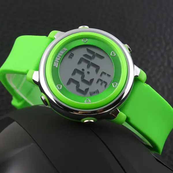 SKMEI 1100 Digital Waterproof Luminous Sporty Kid's Watch – Dial Color: Black, Strap Color: Green  – View 3