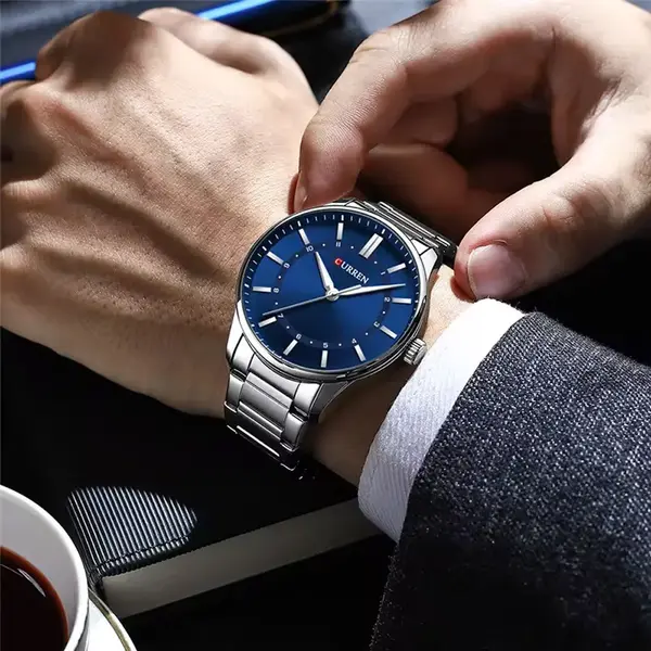 Curren 8430 High Quality Stainless Steel Analog Men's Watch – Dial Color: Blue, Strap Color: Silver – View 4
