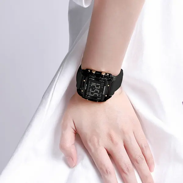NAVIFORCE NF7101 Casual Sports Electronic Women's Watch  – Dial Color: Black, Strap Color: Black – View 4
