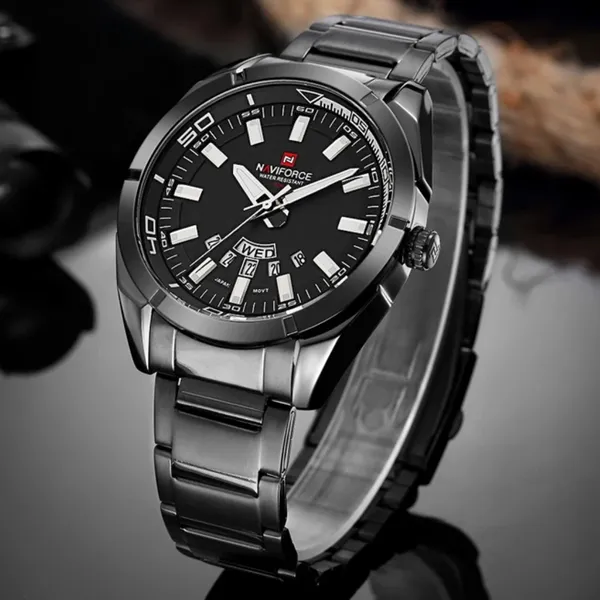 Naviforce NF9038 Luxury Quartz Stailness Steel Men's Watch – Dial Color: Black, Strap Color: Black – View 3