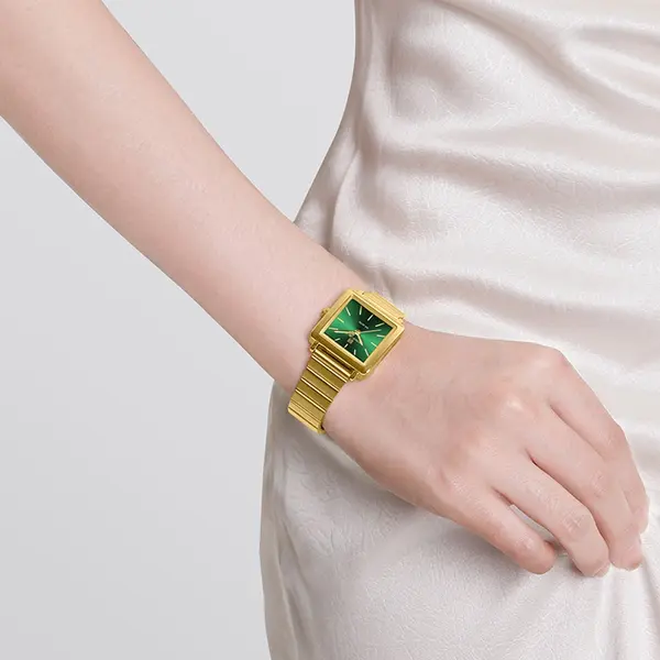 NAVIFORCE NF5048 Stylish Square Waterproof Women’s Watch – Dial Color: Green, Strap Color: Gold  – View 3