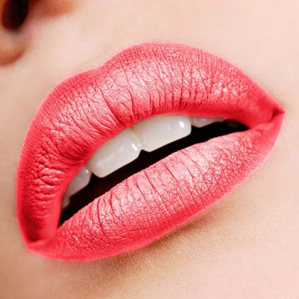 Colormax 04 atin Glide Lip Liner Pencil Hollywood – View 3