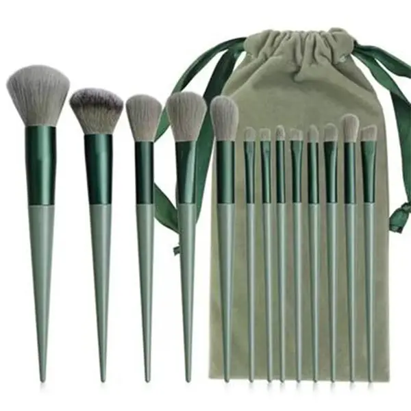 Maange 52022 13pcs Green Makeup Brushes Set With Bag – View 1
