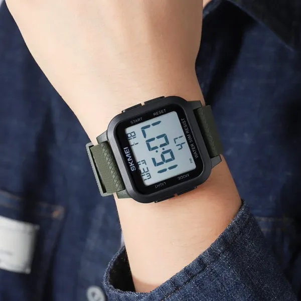 SKMEI 1894 Multifunction Waterproof Sport Digital LED Men's Watch – Dial Color: White, Strap Color: Green  – View 4