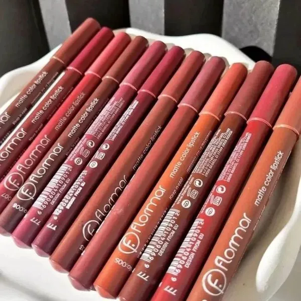 Flormar Rouge 12 Colors Wood Lip Pencil Set Lipstick – View 2