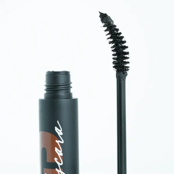 Guerniss XXL Intense Volume & Length Water-Proof Mascara – View 2