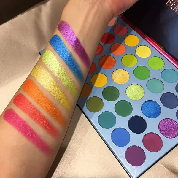 Beauty Glazed Color Fusion Waterproof Eyeshadow Palette – View 4