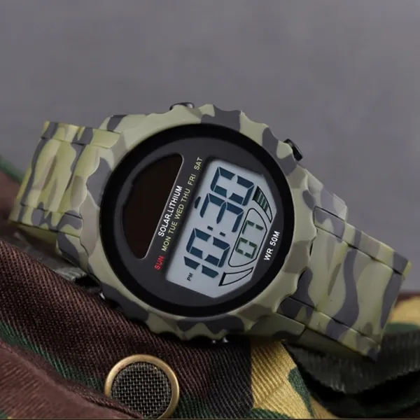 SKMEI 1585 Digital Waterproof Solar Power Digital Men's Watch – Dial Color: Black, Strap Color: Green – View 3