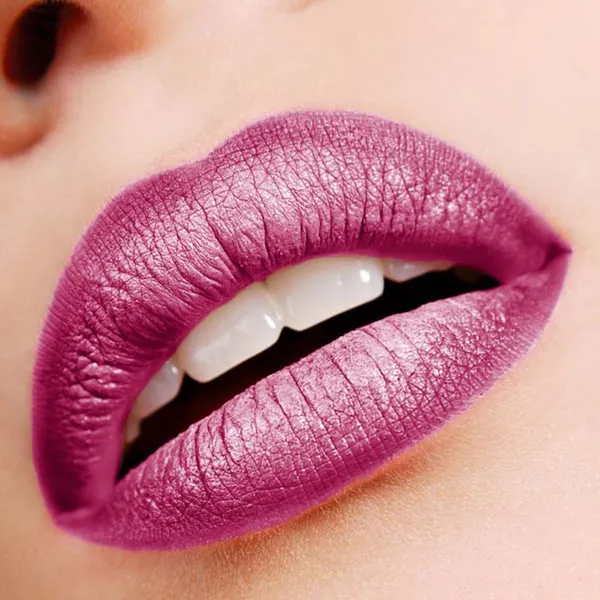 Colormax 05 Satin Glide Lip Liner Pencil Bollywood – View 3